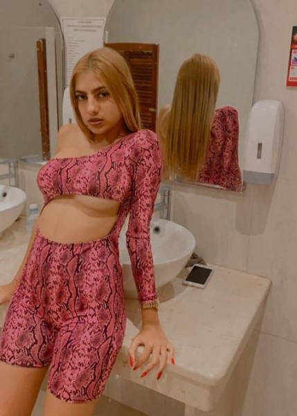 Проститутка Найлан